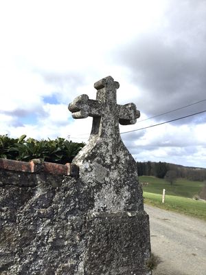 croix 1 cimetiere de mourioux 2