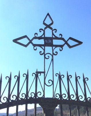 porte cimetiere 2